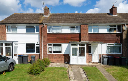 4 bedroom House share to let in Green Dell, Canterbury