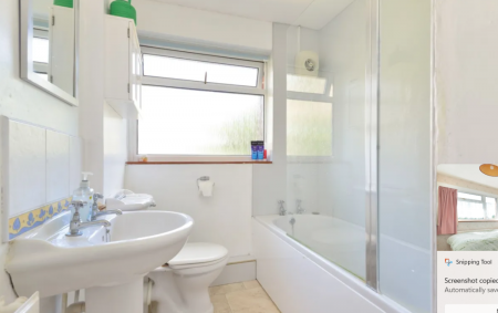 4 bedroom House share to let in Green Dell, Canterbury