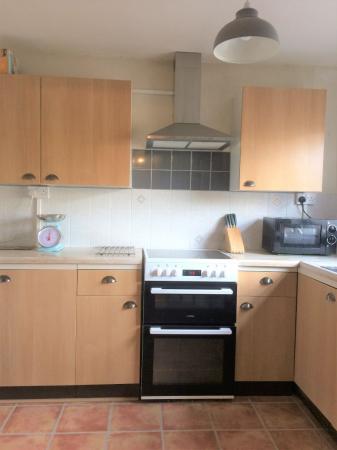 4 bedroom Terraced House to let in Downs Road, Canterbury