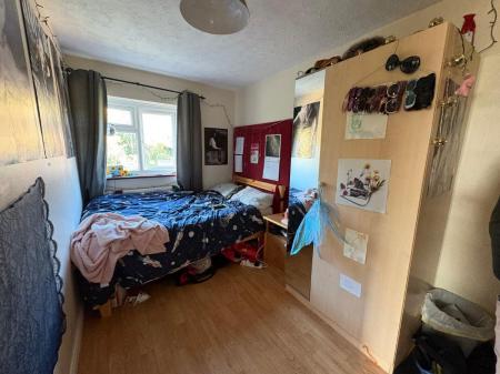 6 bedroom Semi-detached house to let in Cedarview, Canterbury - UKC Location