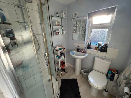 3 bedroom Terraced House to let in Bishops Way, Canterbury