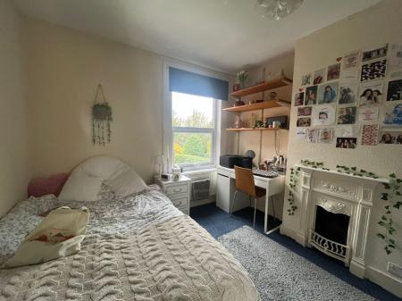 1 bedroom House share to let in St. Martins Road, Canterbury