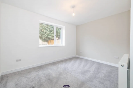 4 bedroom Detached house to let in St Stephens Road, CT2