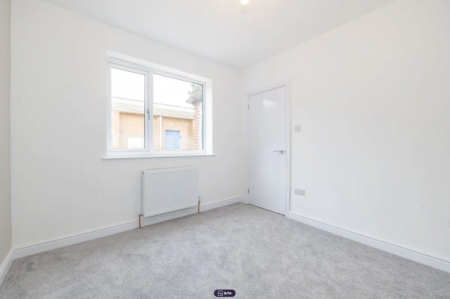 4 bedroom Detached house to let in St Stephens Road, CT2