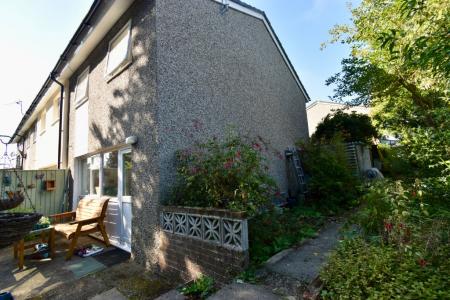 3 bedroom Terraced House for sale in Millcroft, Norwich, NR3