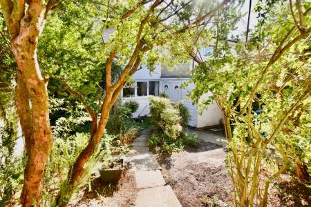 3 bedroom Terraced House for sale in Millcroft, Norwich, NR3