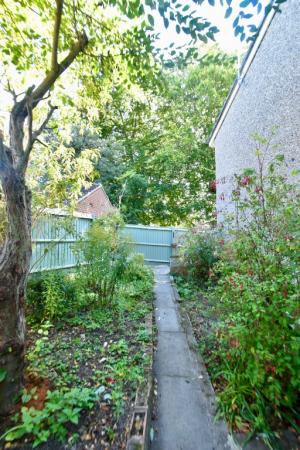 3 bedroom Terraced House for sale in Millcroft, Norwich, NR3