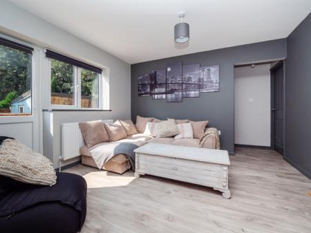 6 bedroom Detached house to let in St Mildreds Road, Earlham, Norwich, NR5