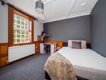 6 bedroom Detached house to let in St Mildreds Road, Earlham, Norwich, NR5