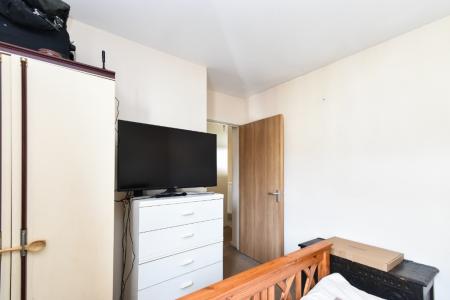 2 bedroom Flat to let in Gladstone Street, Norwich, NR2