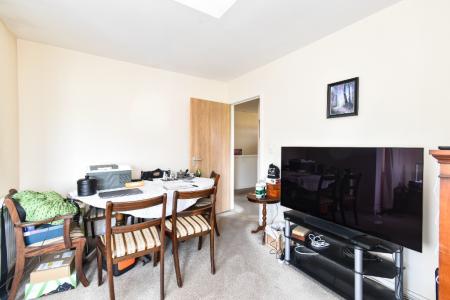 2 bedroom Flat to let in Gladstone Street, Norwich, NR2