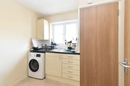 2 bedroom Flat to let in Gladstone Street, Norwich, NR2