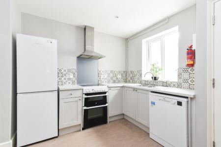 5 bedroom Semi-detached house to let in Cunningham Road, Earlham, Norwich, NR5