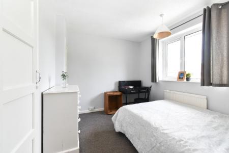 5 bedroom Semi-detached house to let in Cunningham Road, Earlham, Norwich, NR5