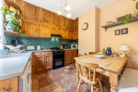 3 bedroom Terraced House for sale in Golden Triangle