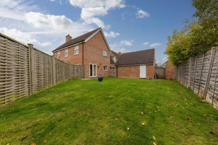 4 bedroom Detached house for sale in Bircham Close, Norwich, NR12