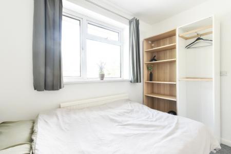 6 bedroom Semi-detached house to let in Savery Close, Norwich, NR5