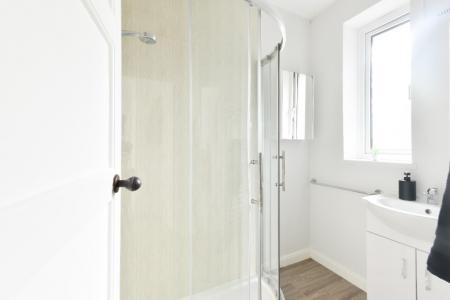 6 bedroom Semi-detached house to let in Savery Close, Norwich, NR5