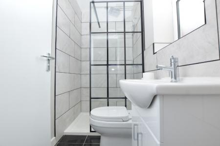 6 bedroom Semi-detached house to let in Cunningham Road, Norwich, NR5