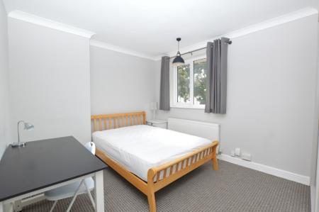 6 bedroom Semi-detached house to let in Cunningham Road, Norwich, NR5