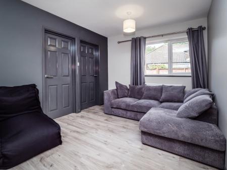 6 bedroom End of terrace house to let in Northfields, Norwich, NR4