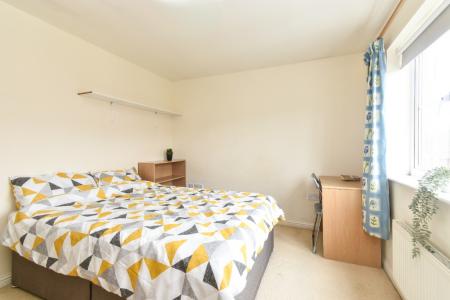 4 bedroom Detached house to let in Bladewater Road, Norwich, NR5