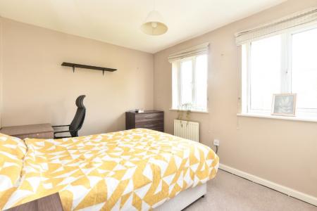 4 bedroom Semi-detached house to let in Caddow Road, Three Score, Norwich, NR5