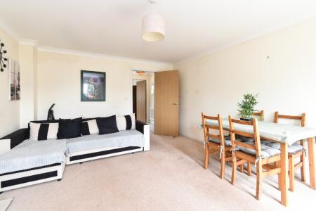 4 bedroom Semi-detached house to let in Caddow Road, Three Score, Norwich, NR5