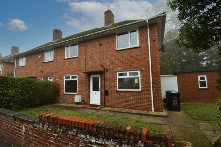 4 bedroom End of terrace house to let in Friends Road, Norwich, NR5