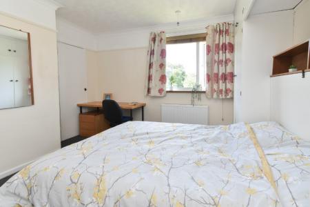 4 bedroom End of terrace house to let in Friends Road, Norwich, NR5