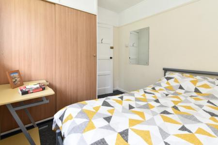 4 bedroom End of terrace house to let in Friends Road, Norwich, NR5