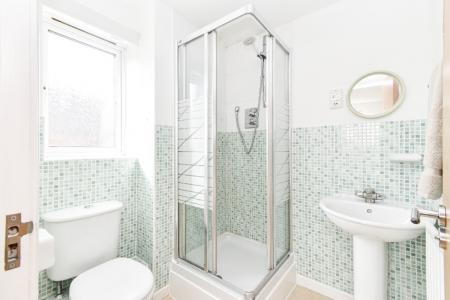 4 bedroom Semi-detached house to let in Horn Pie Road, Three Score, Norwich, NR5