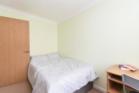 4 bedroom Semi-detached house to let in Horn Pie Road, Three Score, Norwich, NR5