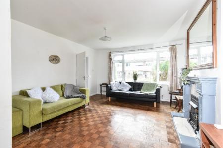 4 bedroom Semi-detached house to let in Norvic Drive, Earlham, Norwich, NR4