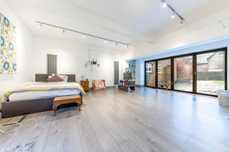 5 bedroom Detached house for sale in Earlham Road, Norwich, NR4