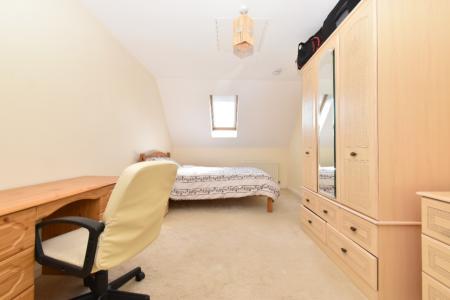 6 bedroom Detached house to let in Horn Pie Road, Three Score, Norwich, NR5