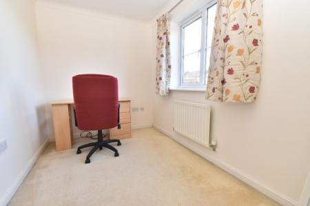 6 bedroom Detached house to let in Horn Pie Road, Three Score, Norwich, NR5