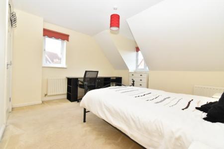 6 bedroom Detached house to let in Horn Pie Road, Three Score, Norwich, NR5