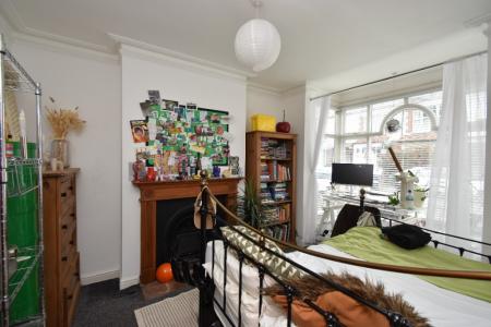 4 bedroom End of terrace house to let in Neville Street, Norwich, NR2
