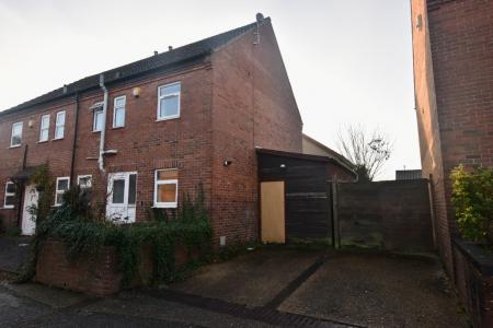 4 bedroom Semi-detached house for sale in Kerville Street, Norwich, NR5