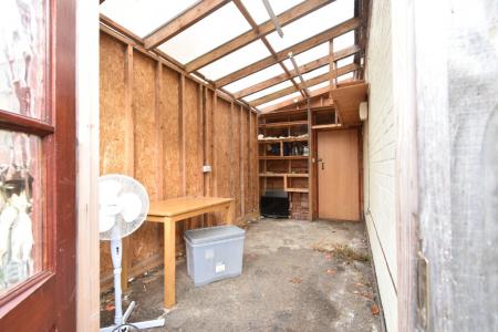 4 bedroom Semi-detached house for sale in Kerville Street, Norwich, NR5