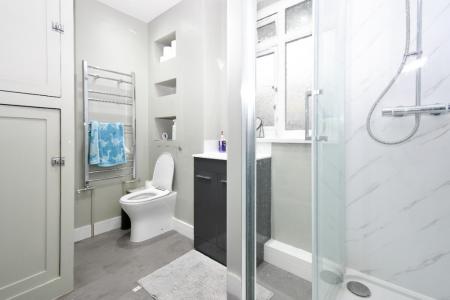 6 bedroom Semi-detached house to let in Calthorpe Road, Earlham, Norwich, NR5