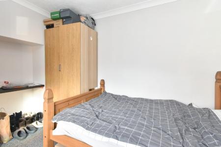 5 bedroom Semi-detached house to let in Friends Road, Norwich, NR5