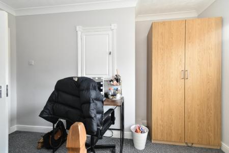 5 bedroom Semi-detached house to let in Friends Road, Norwich, NR5