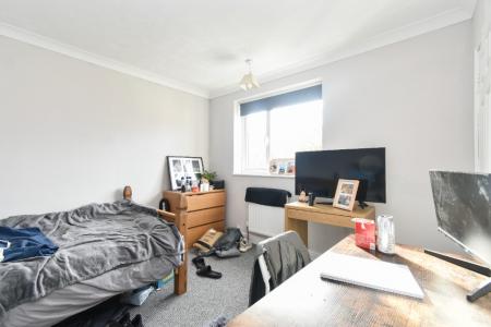 5 bedroom Semi-detached house to let in Friends Road, Norwich, NR5