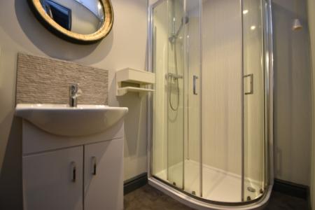 5 bedroom Semi-detached house to let in Henderson Road, Norwich, NR4