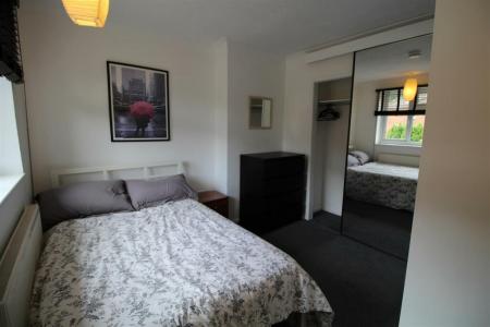 6 bedroom Semi-detached house to let in Winchcomb Road, Norwich, NR2