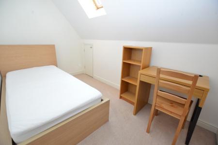 5 bedroom Detached house to let in Earles Garden, Norwich, NR4