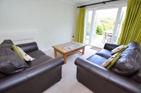 5 bedroom Detached house to let in Earles Garden, Norwich, NR4