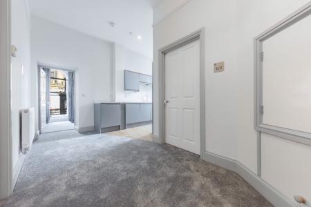 2 bedroom Flat to let in Surrey Street, Norwich, NR1